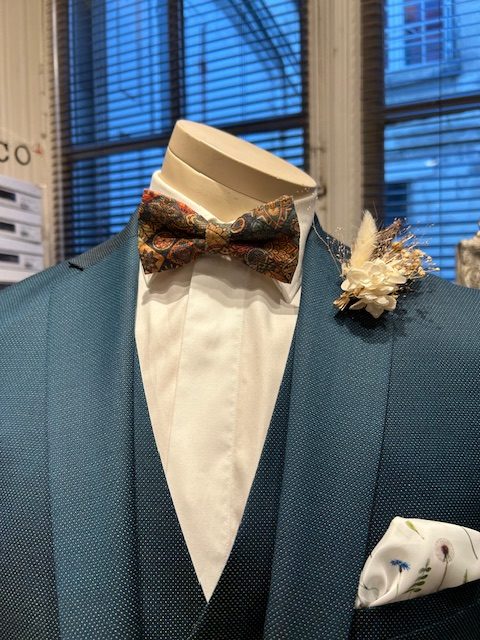 Costume 3 pièces vert fil blanc